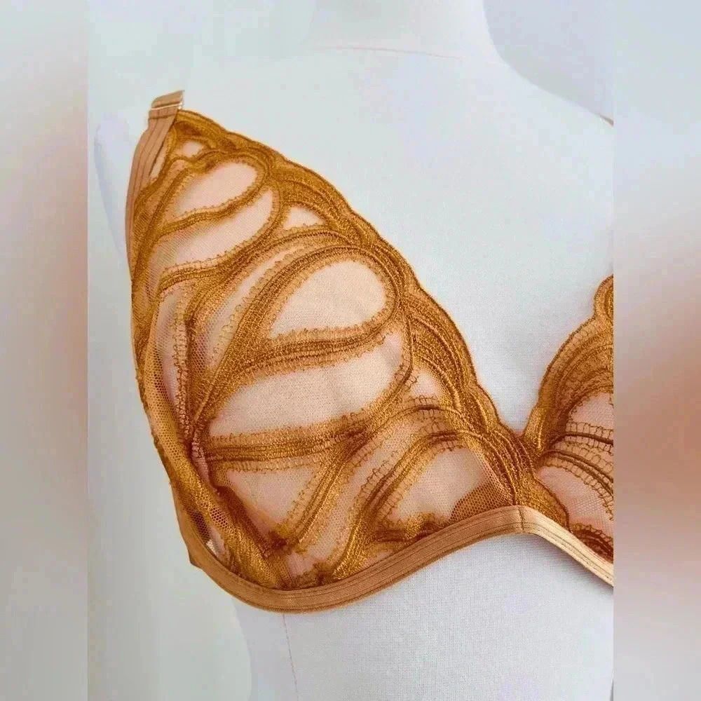 Sheer Lace Bralette & High Waist Brief Set - Gold - Picture 4 of 16